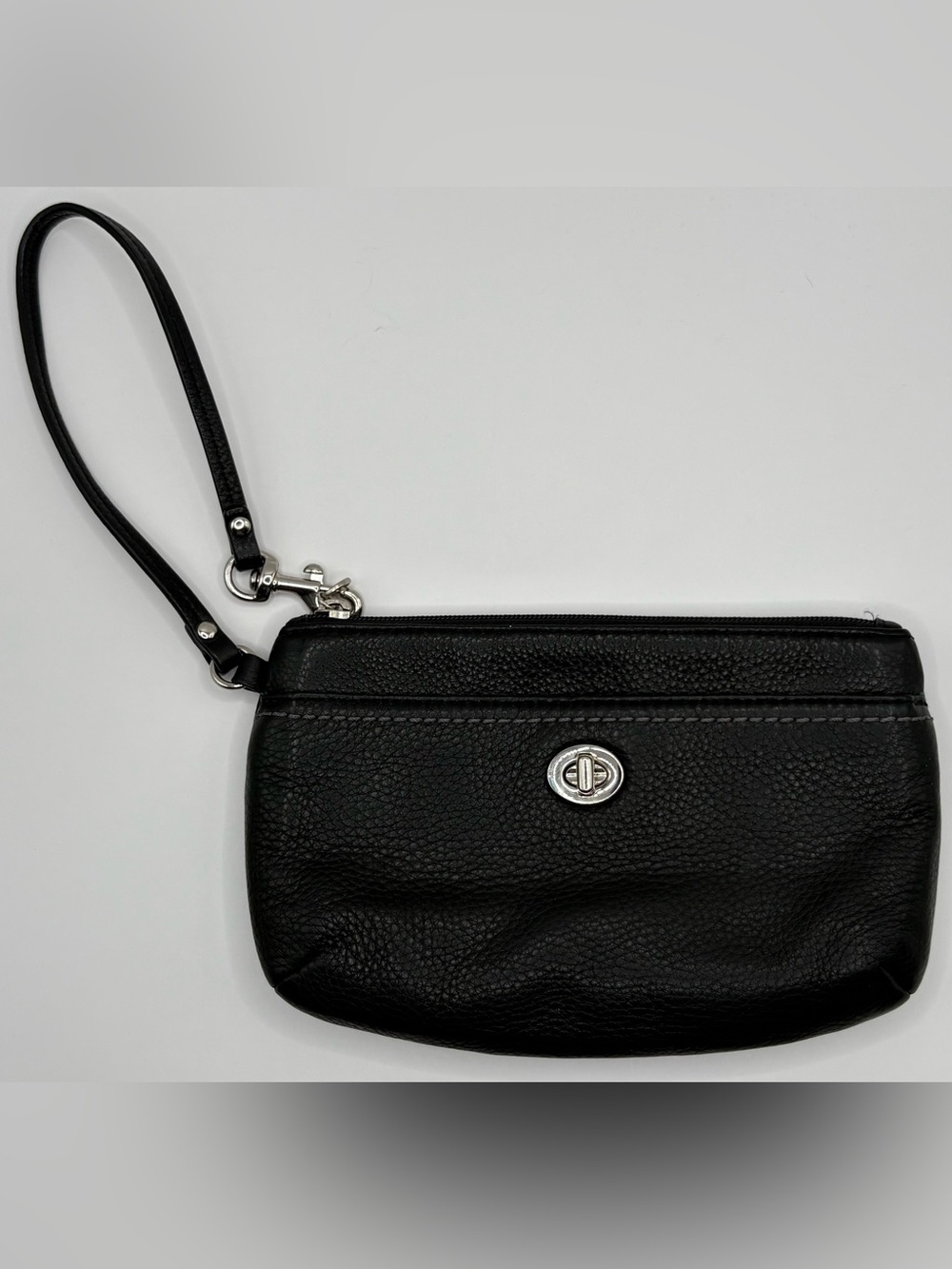 Coach Park Leather Medium Wristlet, Black